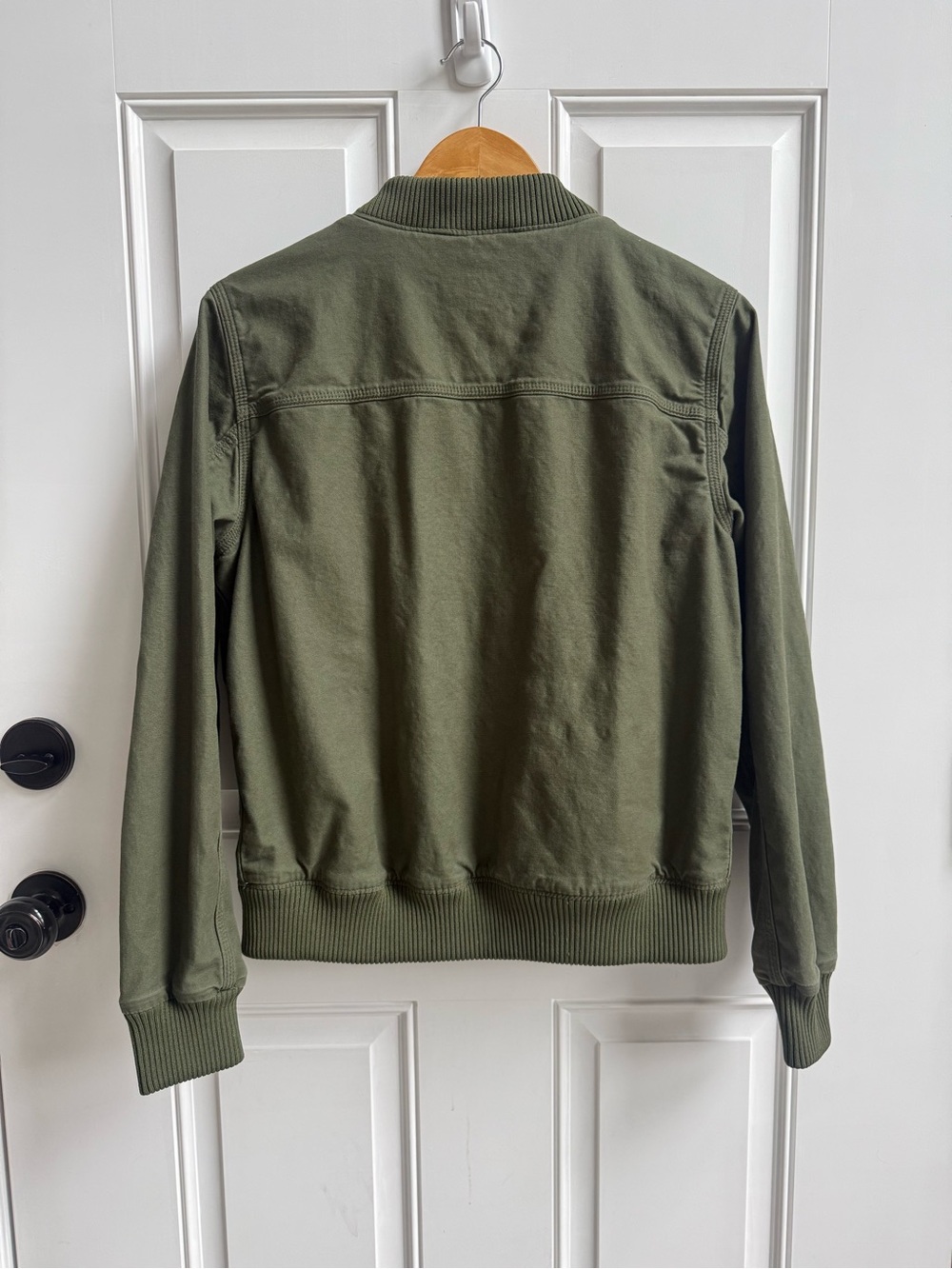 Women’s Carhartt Olive Green Canvas Bomber Jacket Size Medium - Picture 2 of 9